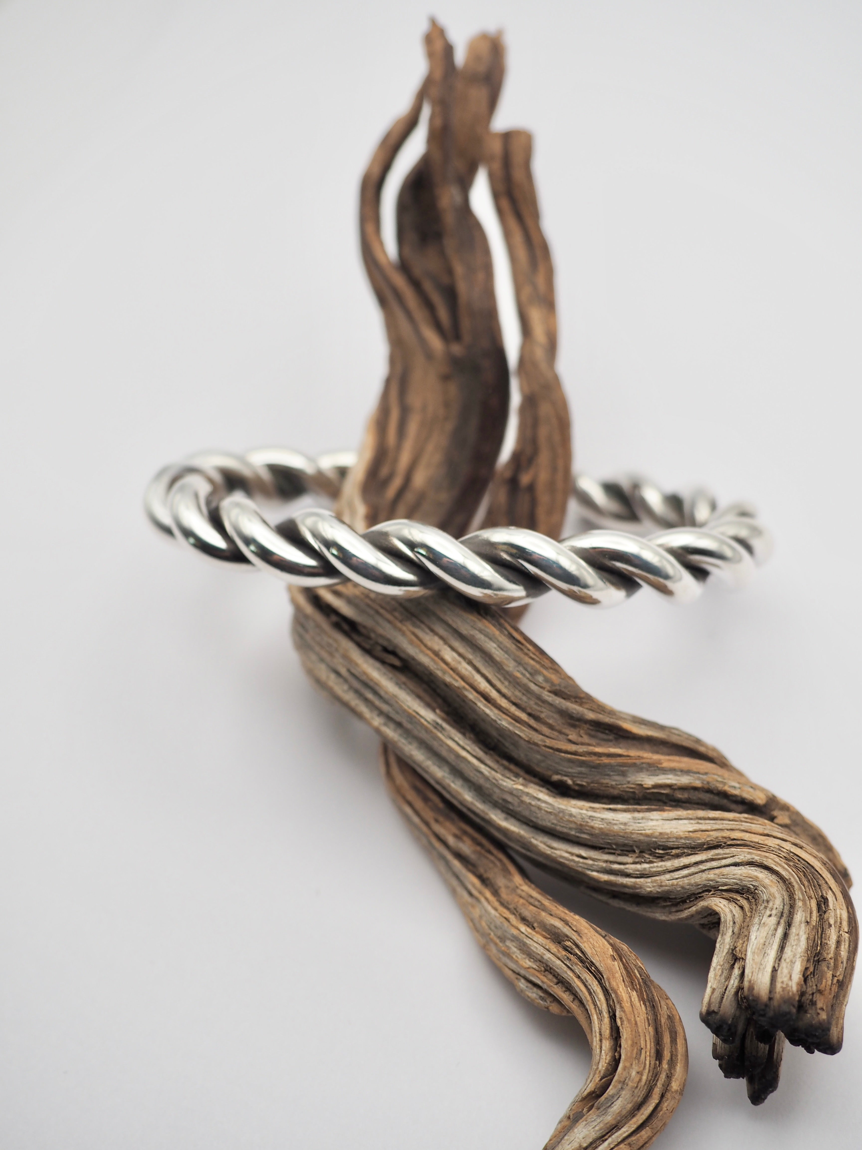 6g Fine Silver Twist Cuff S/M