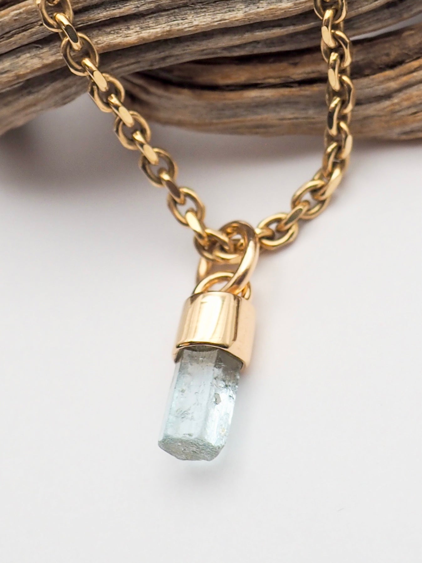 Namibian Aquamarine 14k Gold Pendant