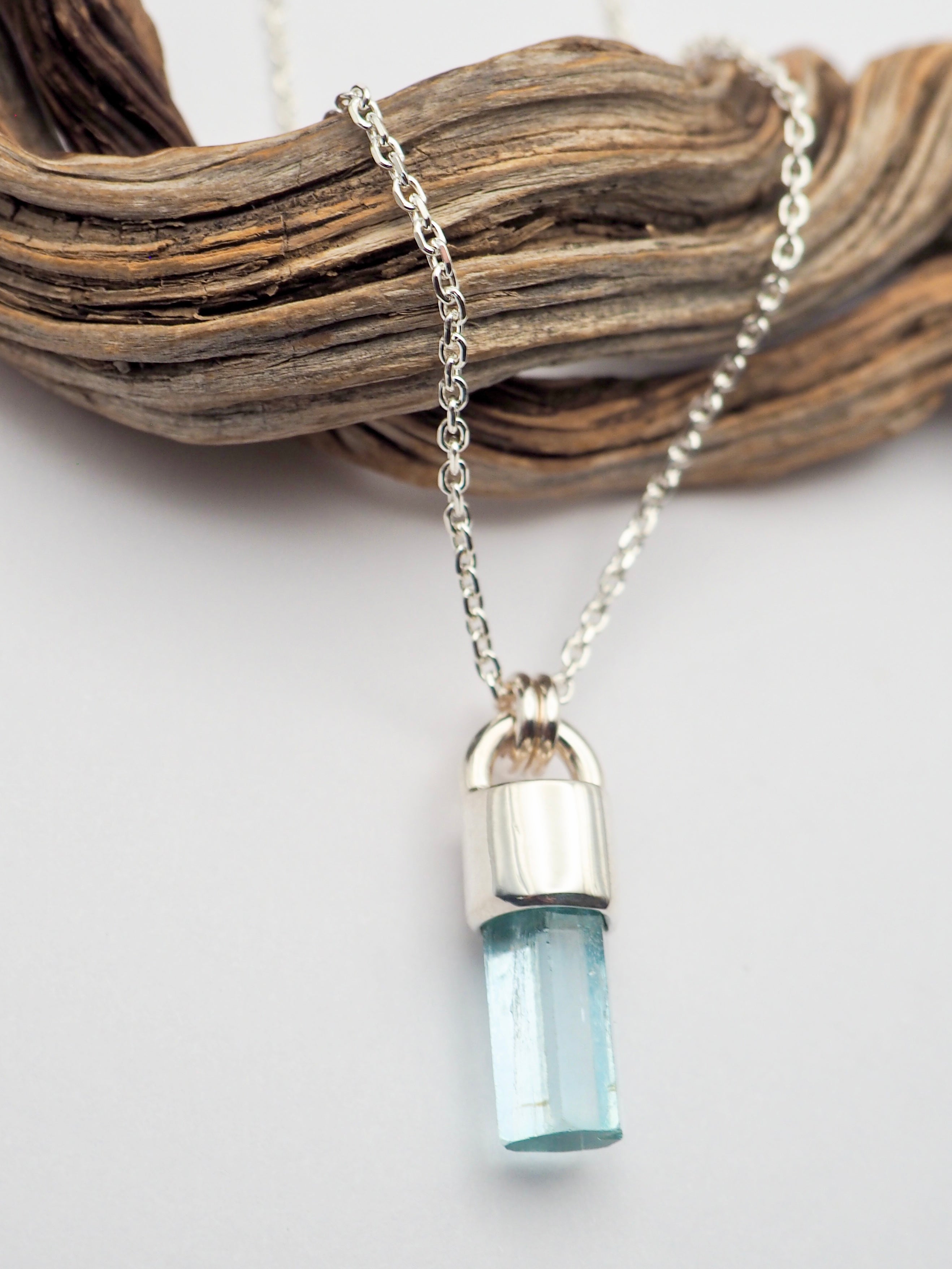 Gem Vanadium Beryl Talisman Necklace