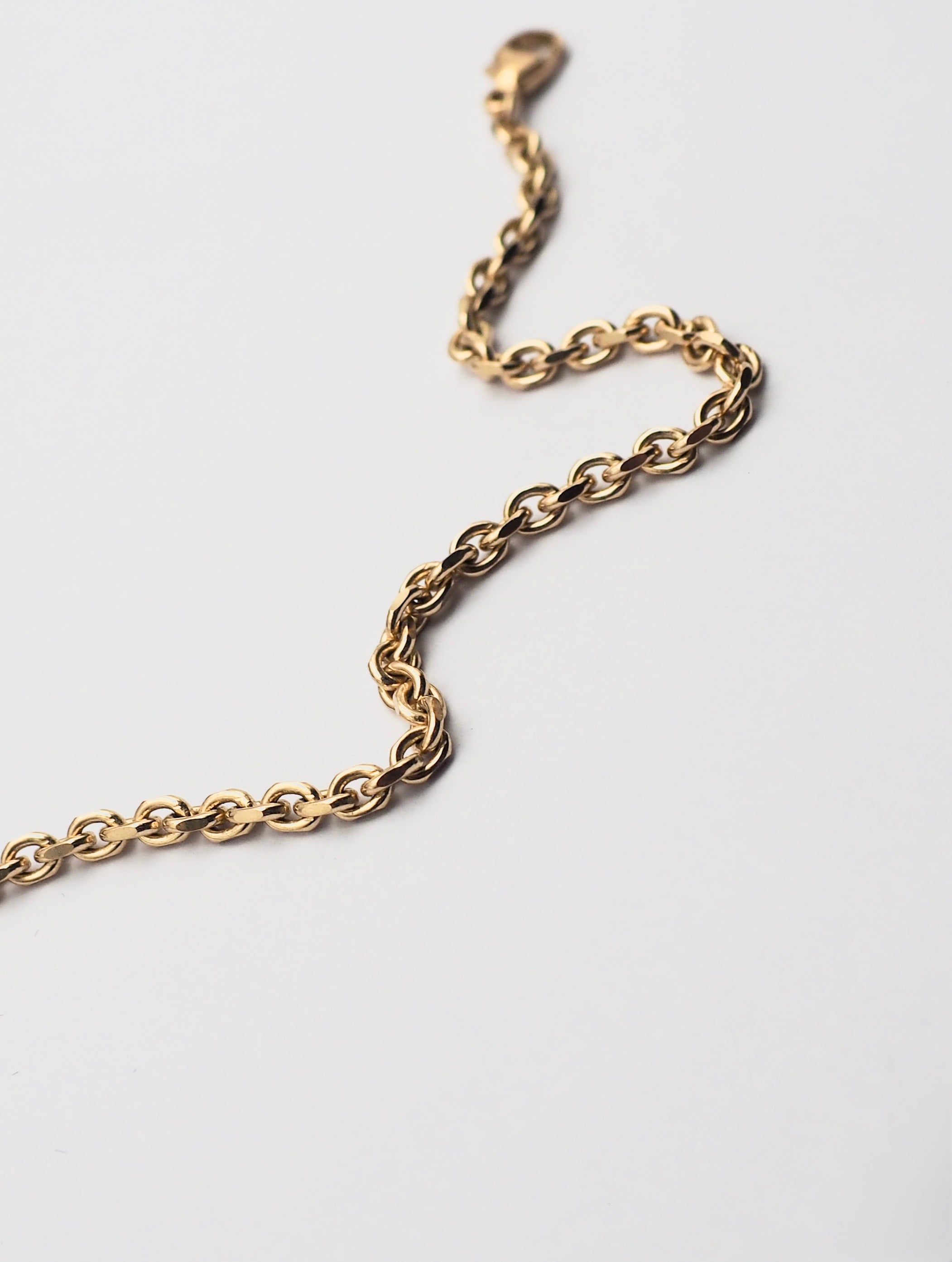14k Gold 2.5mm Beveled Oval Cable Chain
