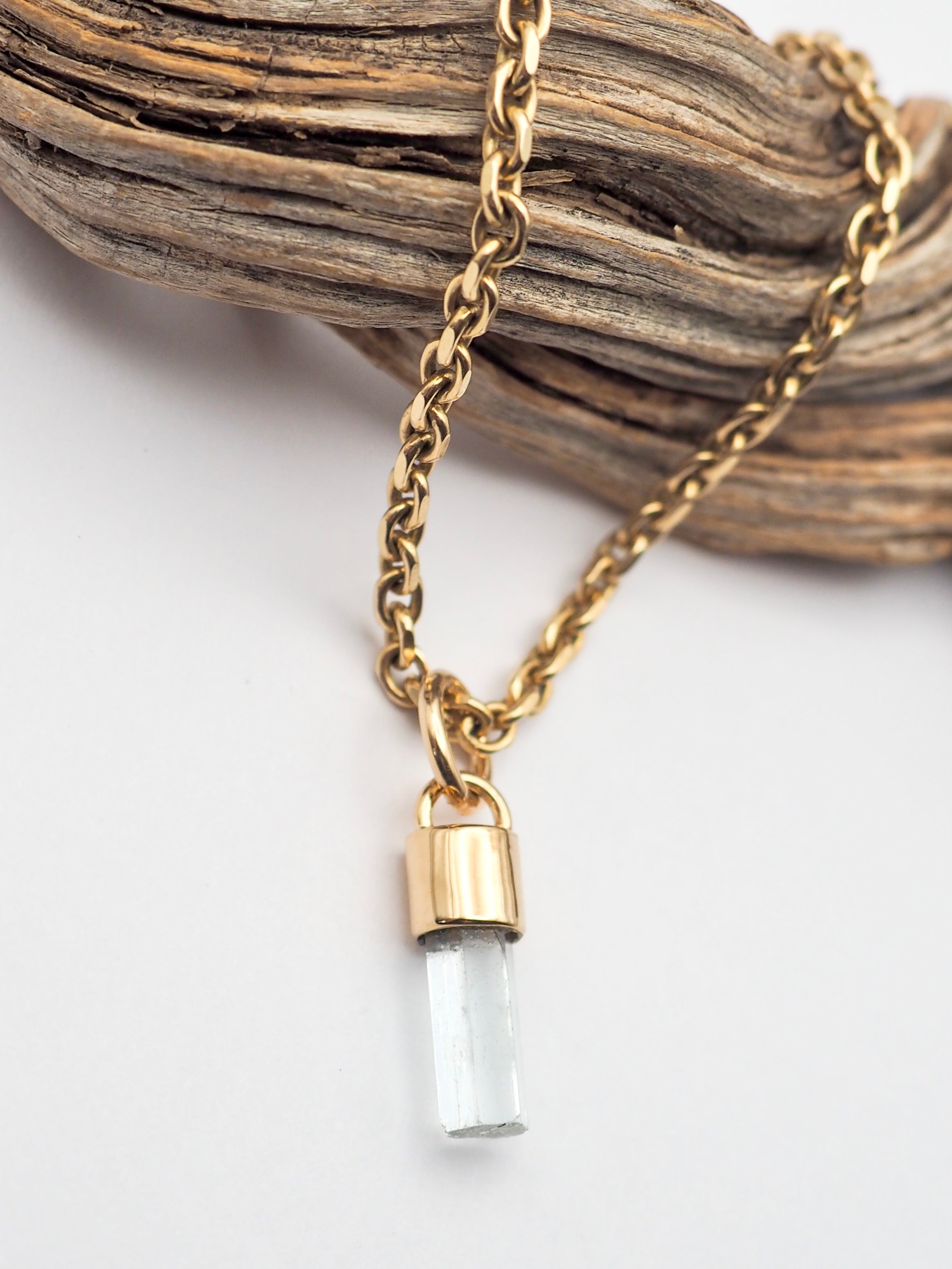 Aquamarine 14k Gold Pendant