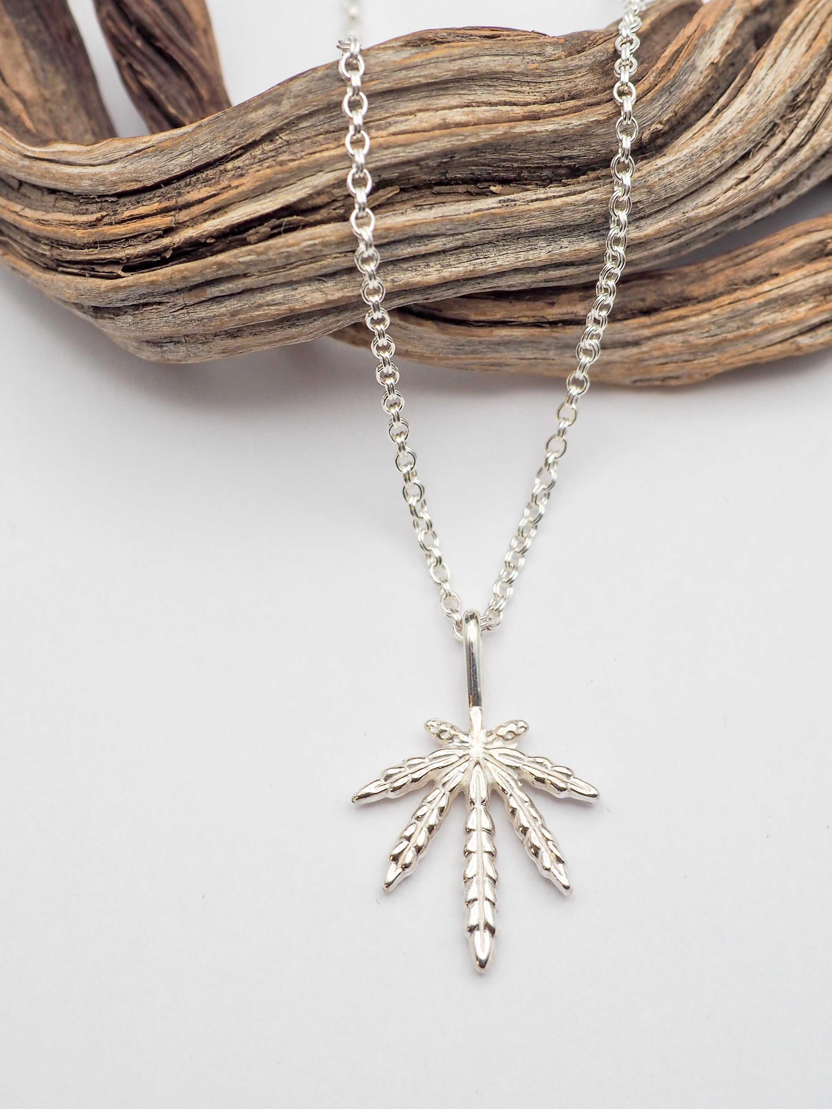 Sterling Silver Sweet Leaf Necklace