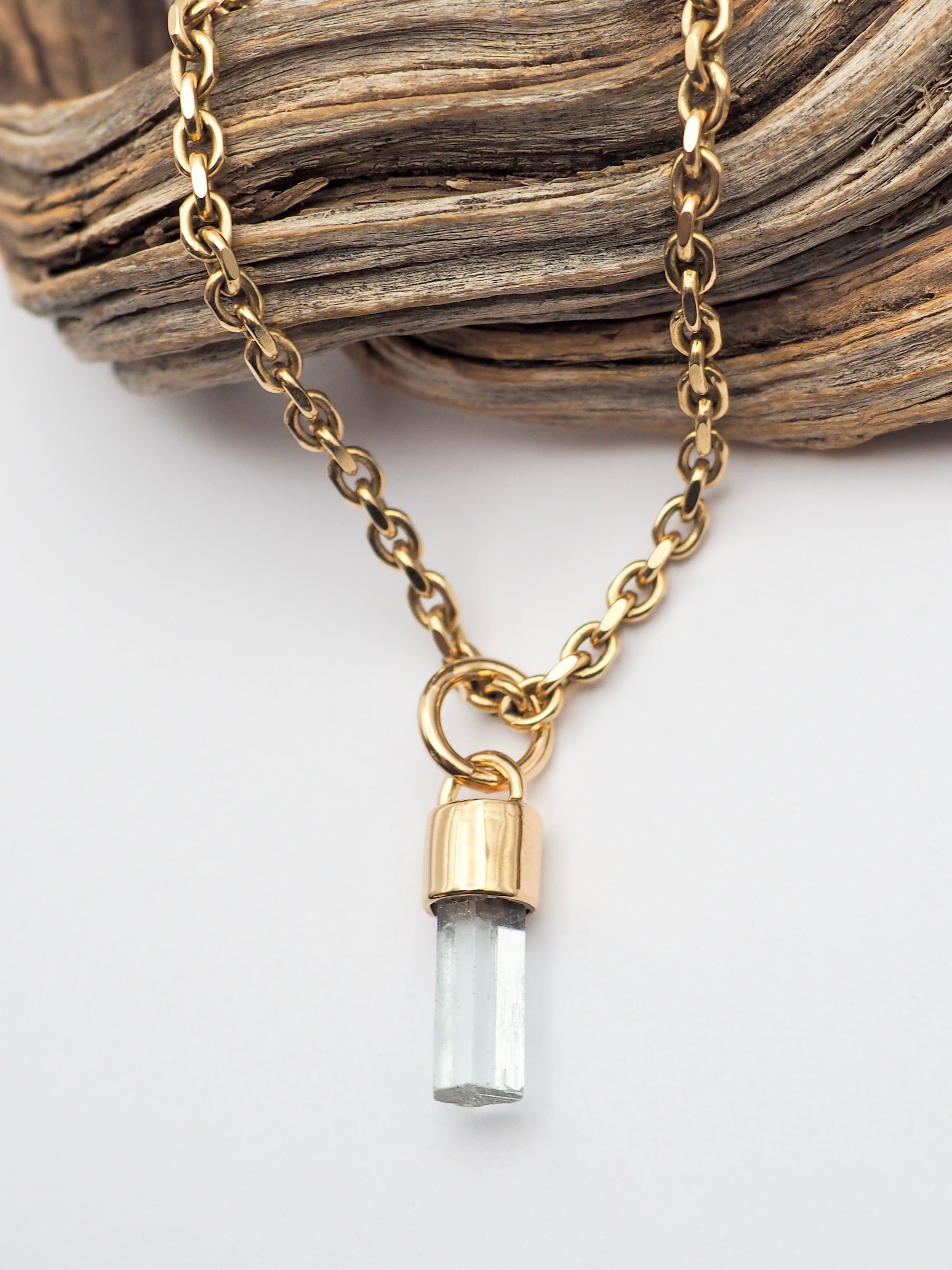 Aquamarine 14k Gold Pendant