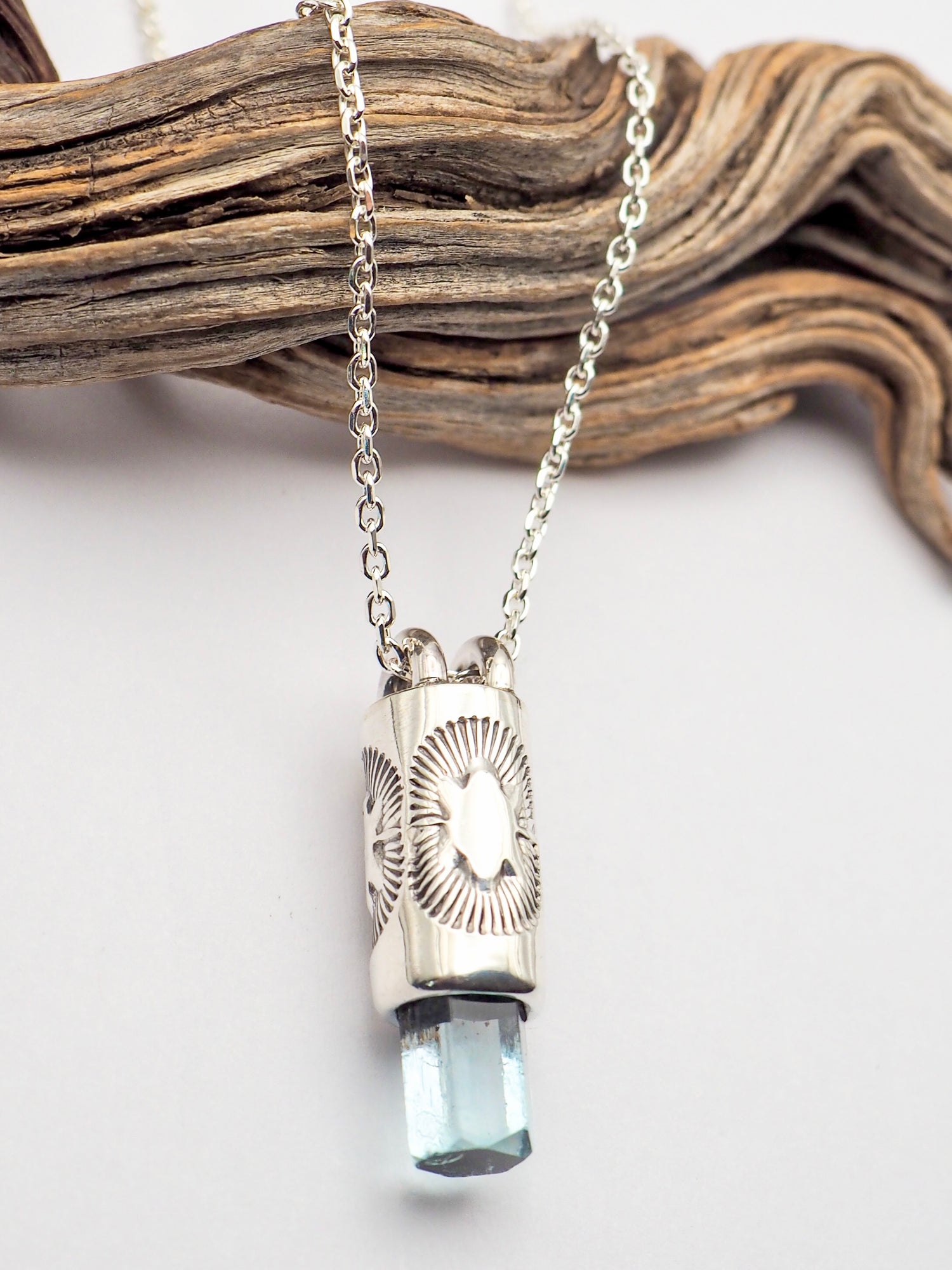 Gem Vanadium Beryl Cactus Flower Talisman Necklace