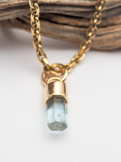 Namibian Aquamarine 14k Gold Pendant