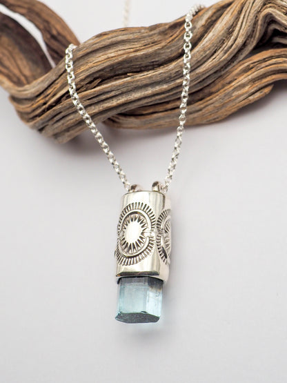 Gem Vanadium Beryl Sunburst Talisman Necklace