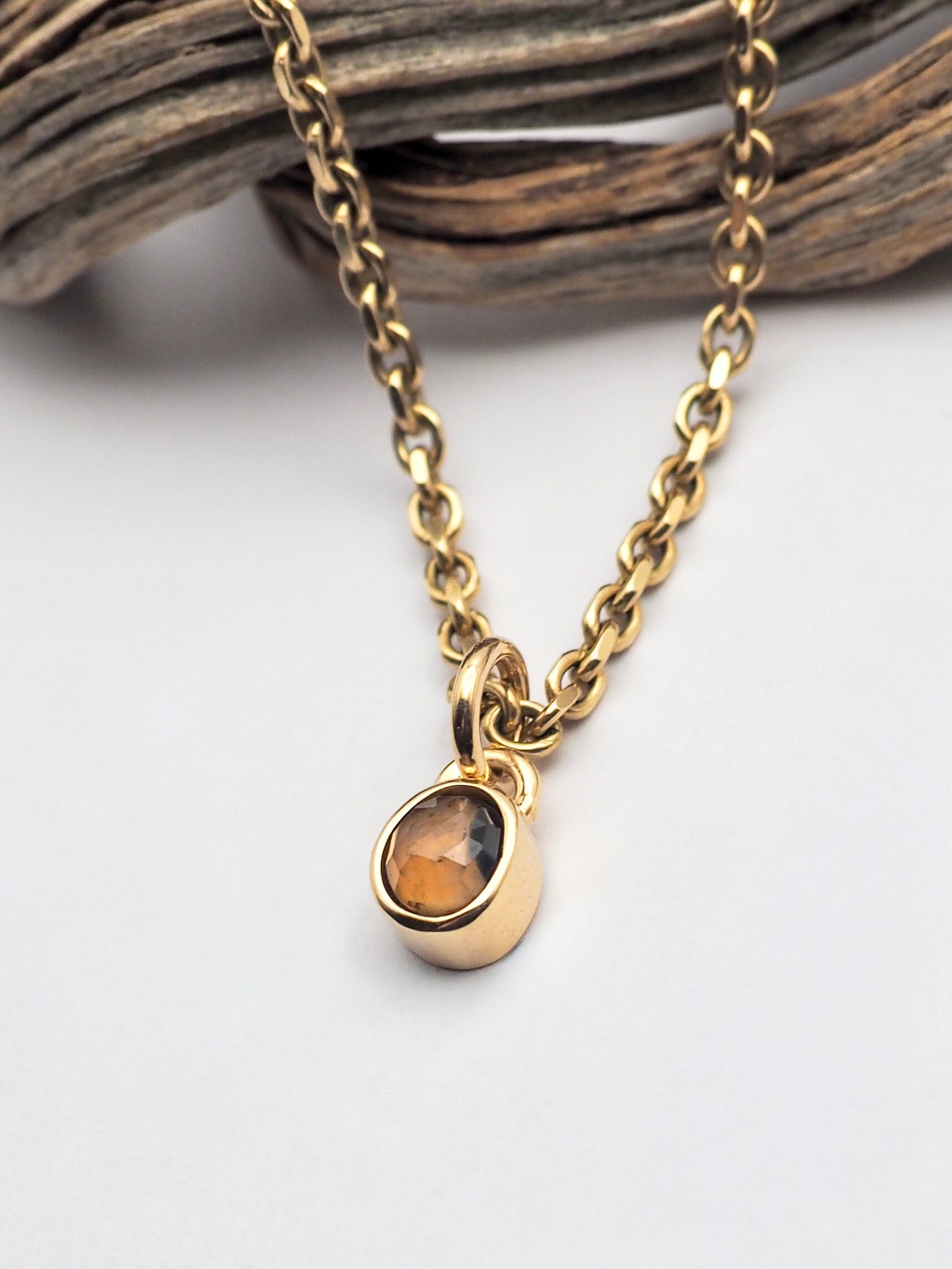 Songea Sapphire 14k Gold Mini Pendant