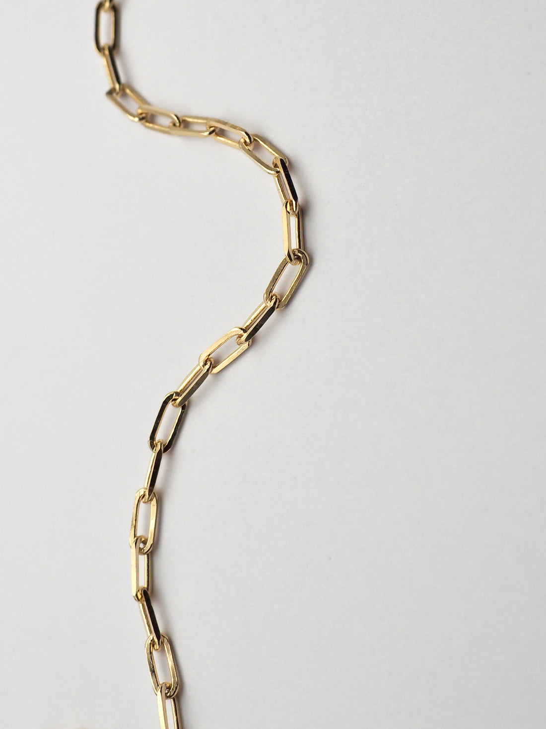 14k Gold 2.6mm Paperclip Chain