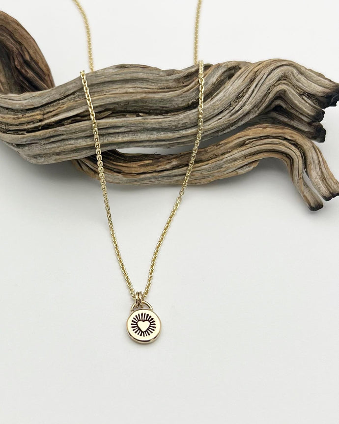 14k Gold Lucky Heart Pendant Necklace (I)
