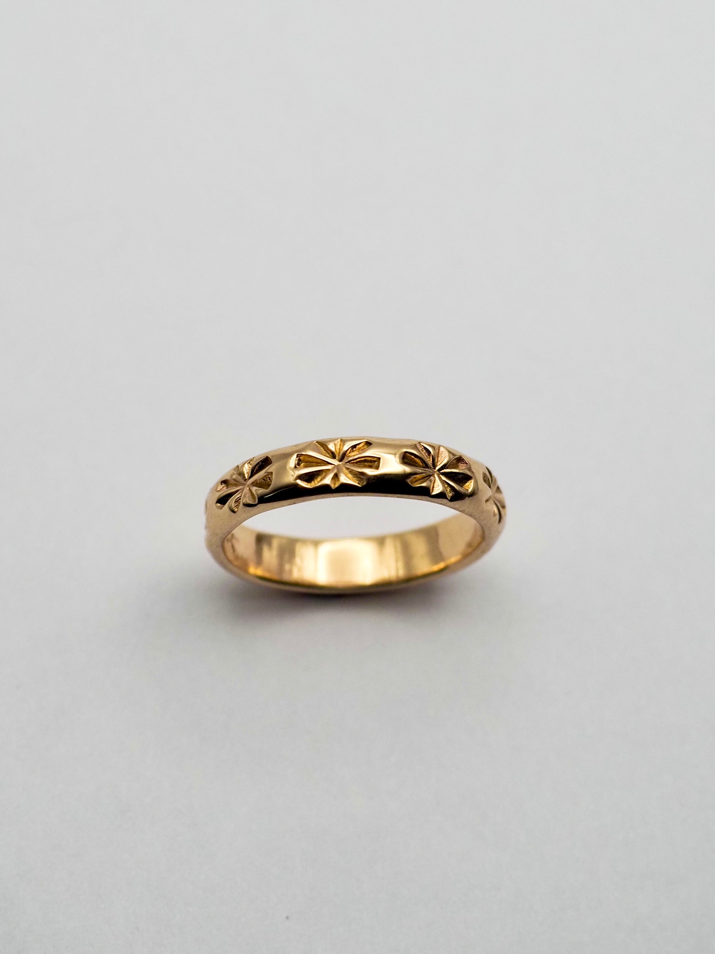 Sparkle 14k Gold Stacker Ring Size 6