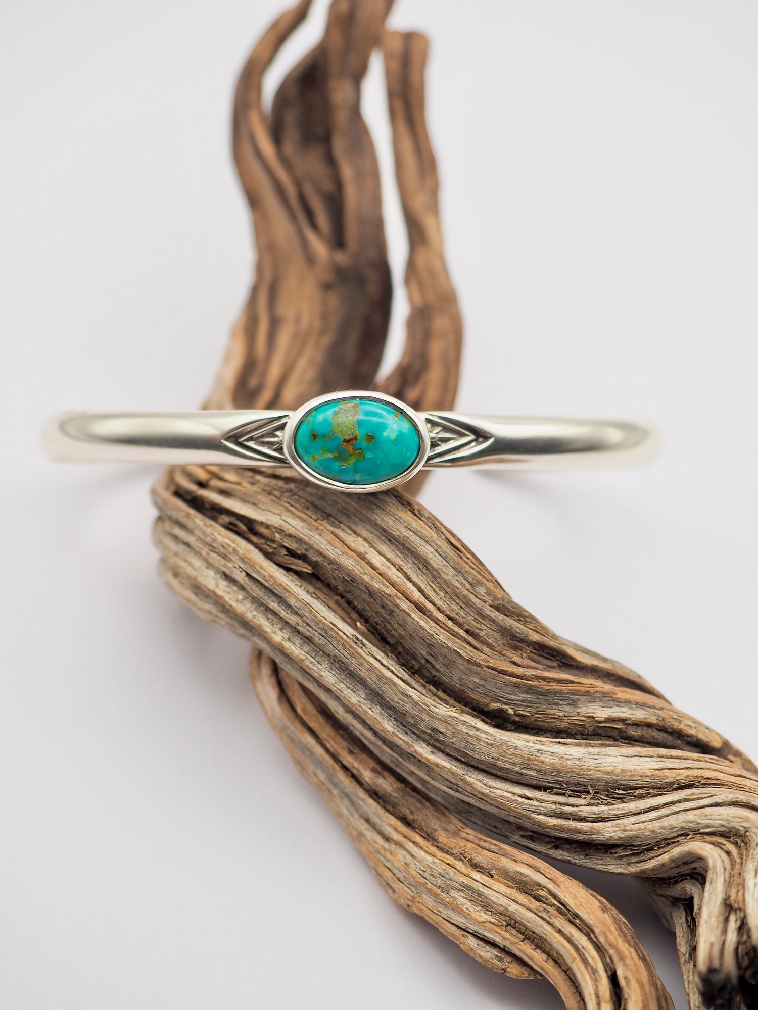 Sierra Bella Turquoise Sterling Silver Lightweight Cuff S/M