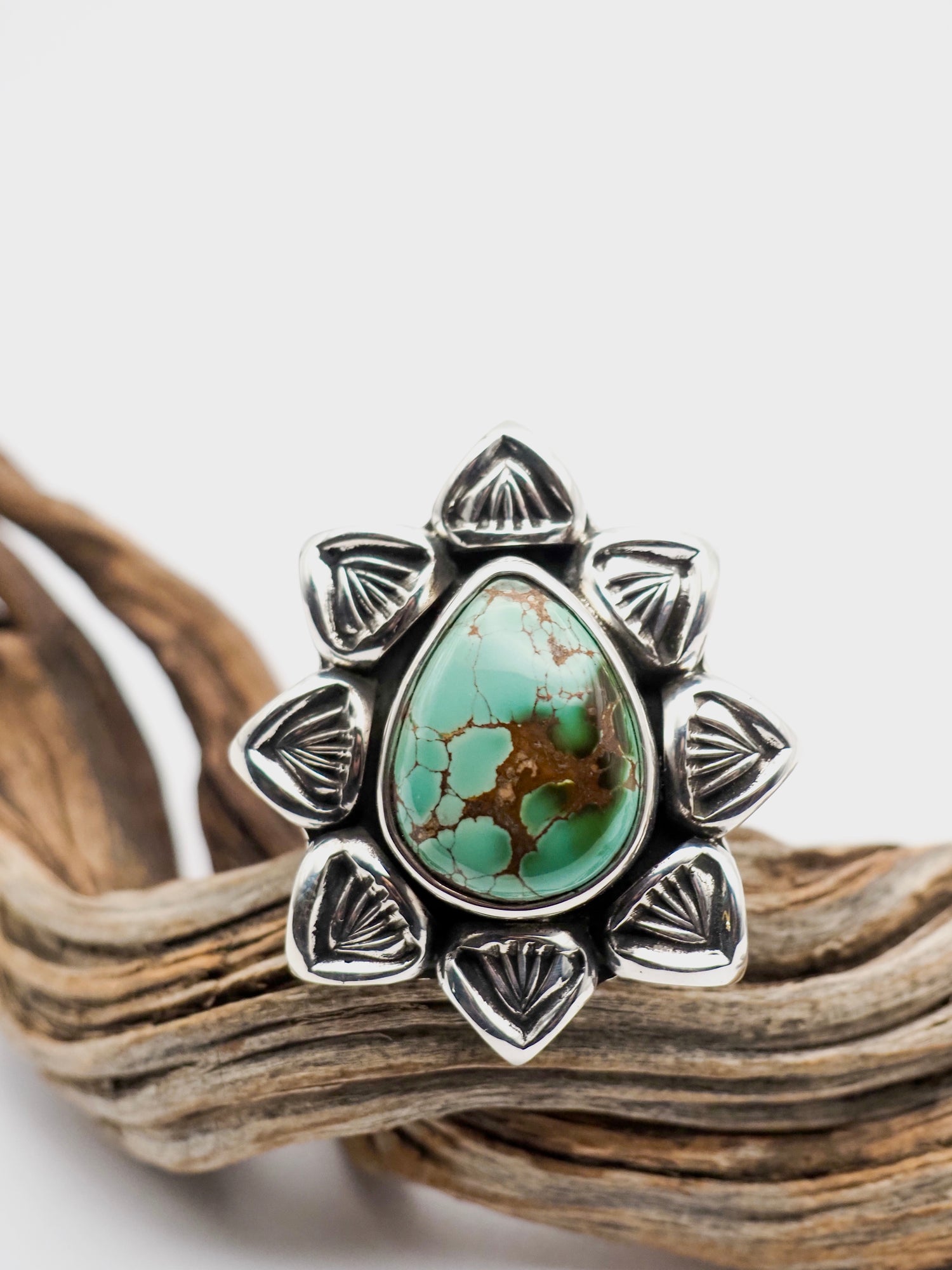 Royston Turquoise Cholla Hand Stamped Border Ring size 7.5