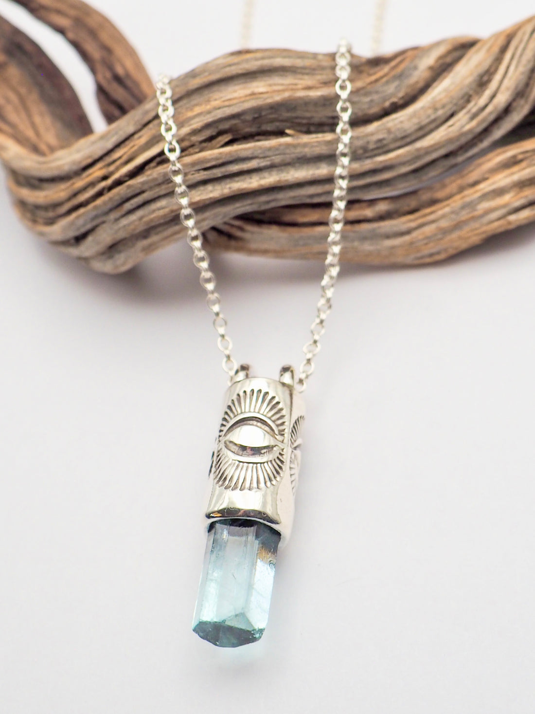 Gem Vanadium Beryl Eye II Talisman Necklace
