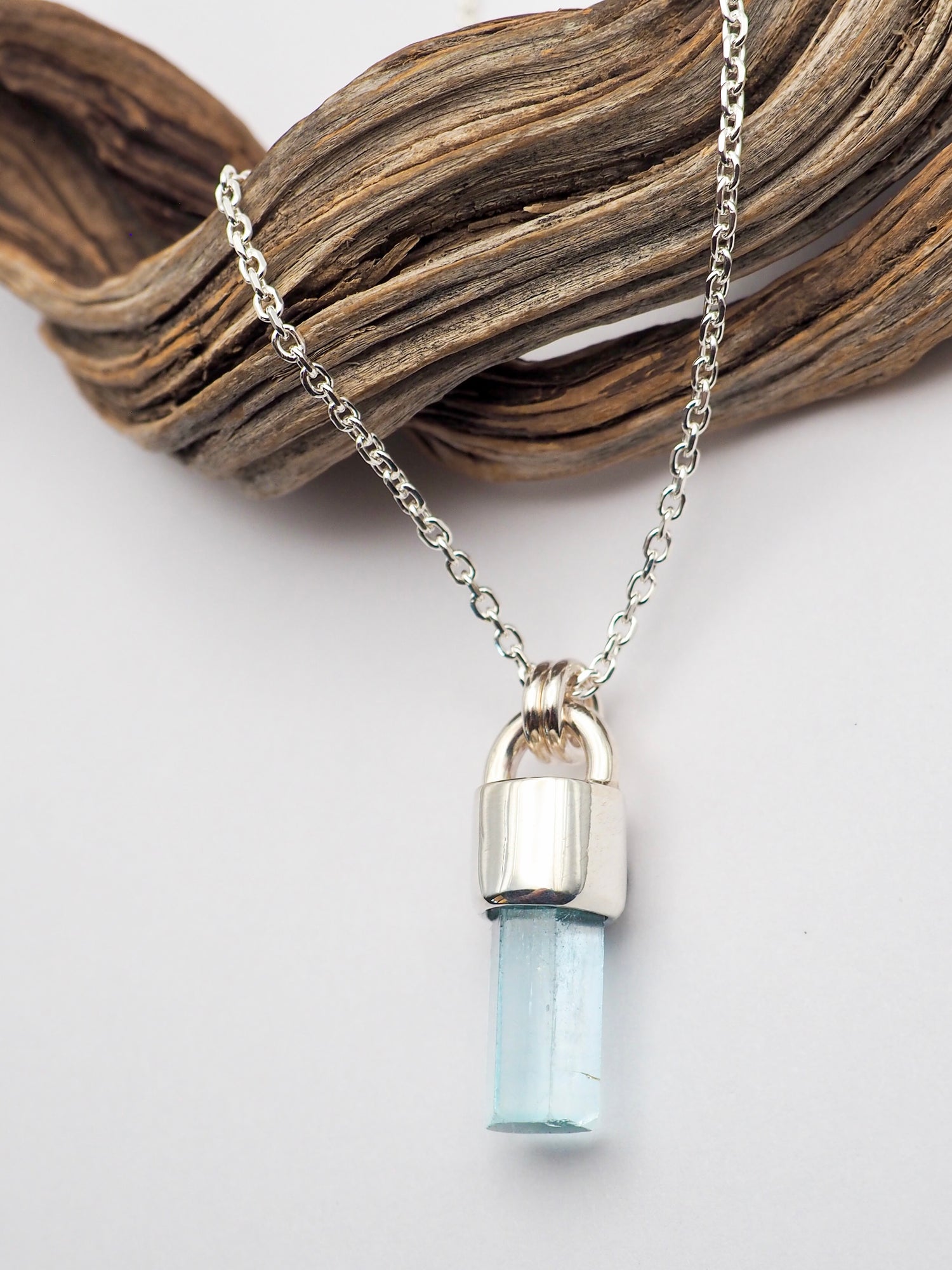 Gem Vanadium Beryl Talisman Necklace