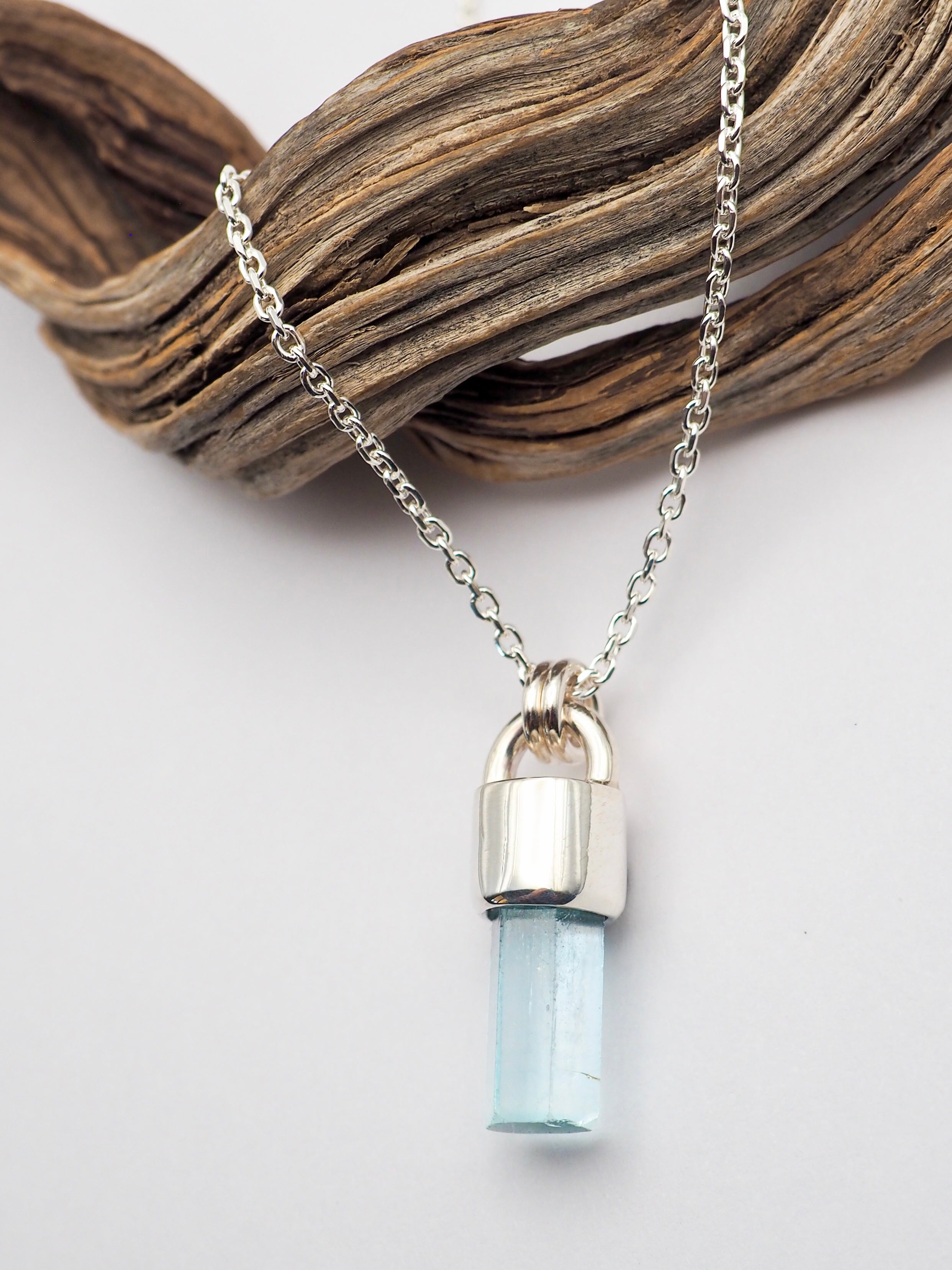 Gem Vanadium Beryl Talisman Necklace