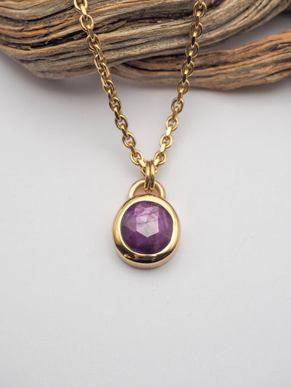 Star Sapphire 14K Gold Bezel Set Pendant