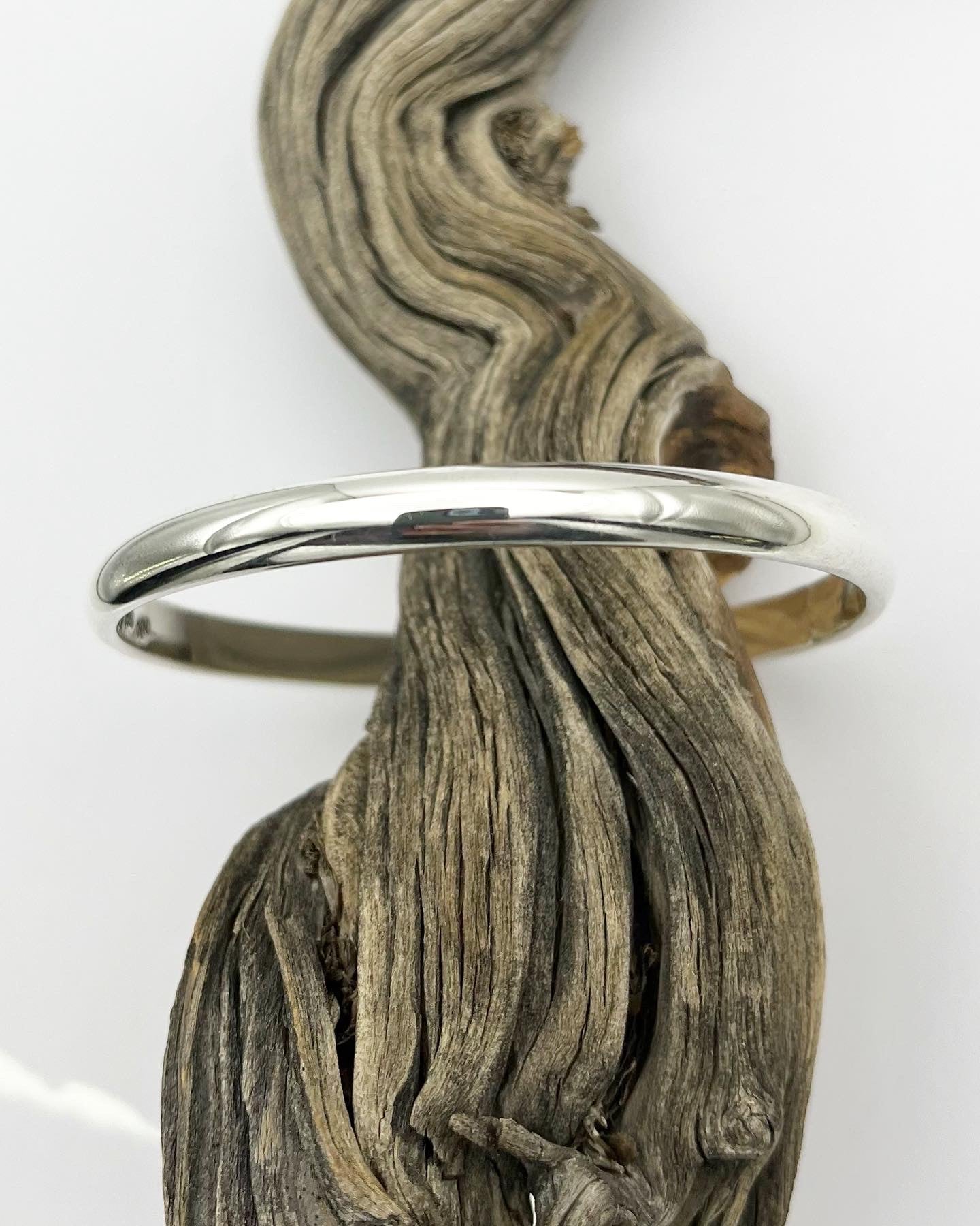 MTO Smooth Half Round Bangle
