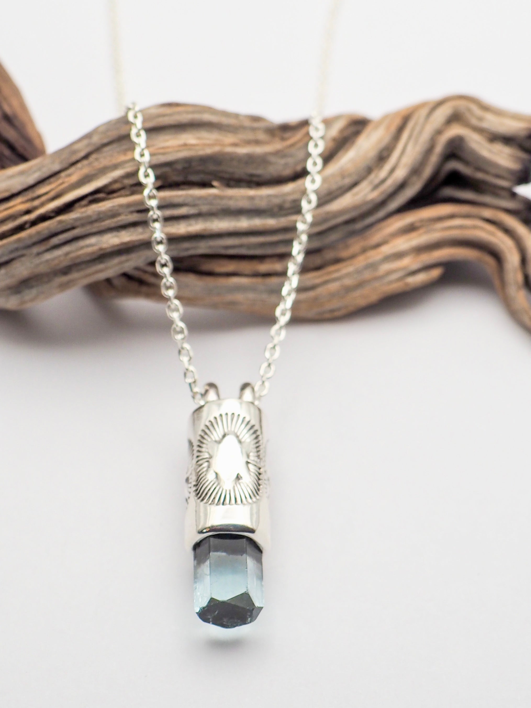 Gem Vanadium Beryl Cactus Flower Talisman Necklace