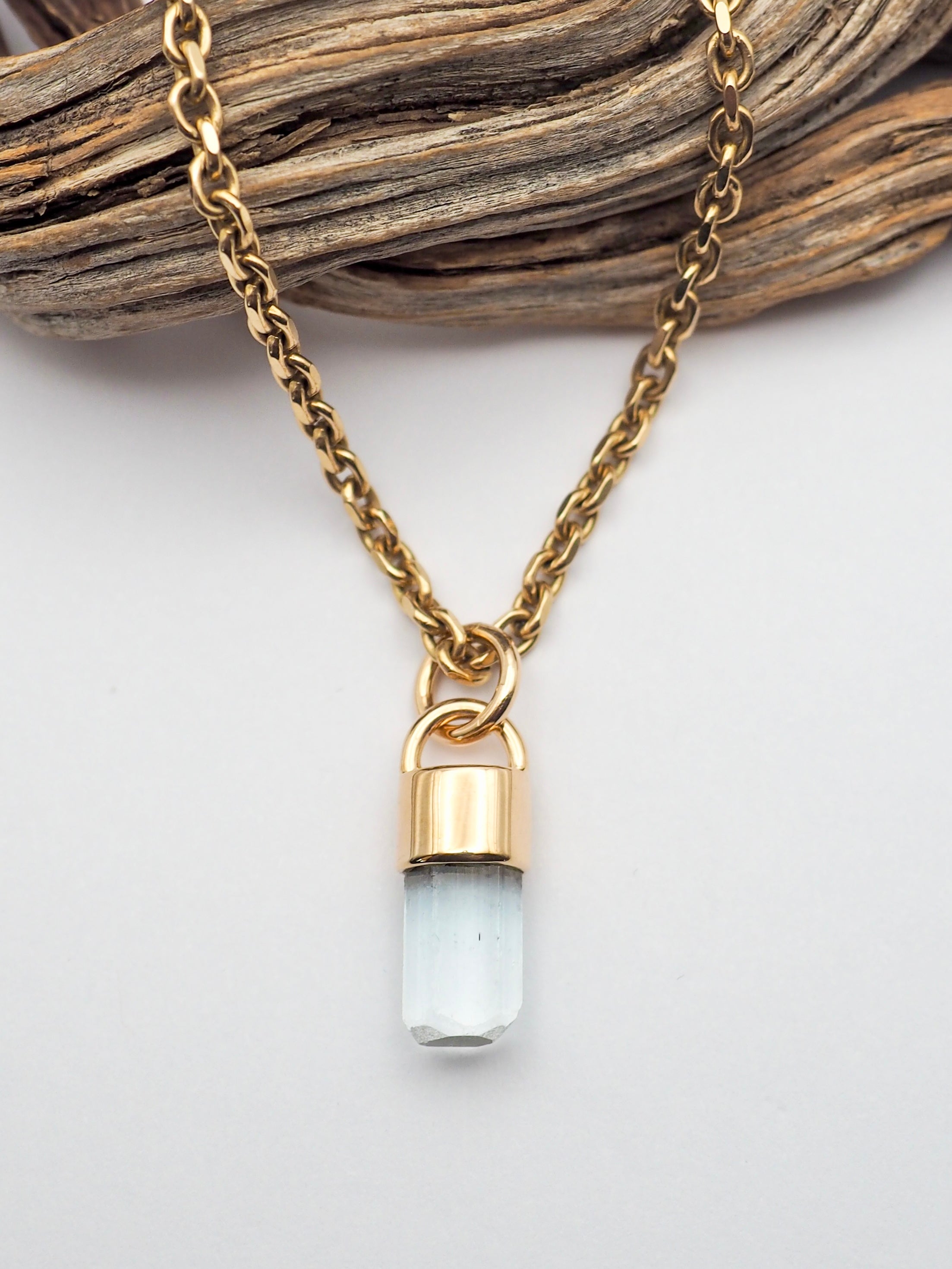 Cambodian Aquamarine 14k Gold Pendant