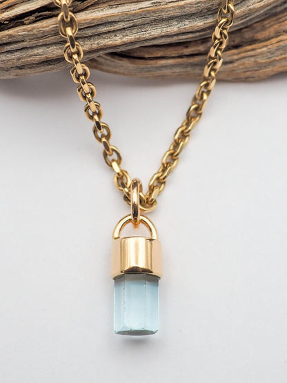 Gem Vanadium Beryl 14k Gold Pendant