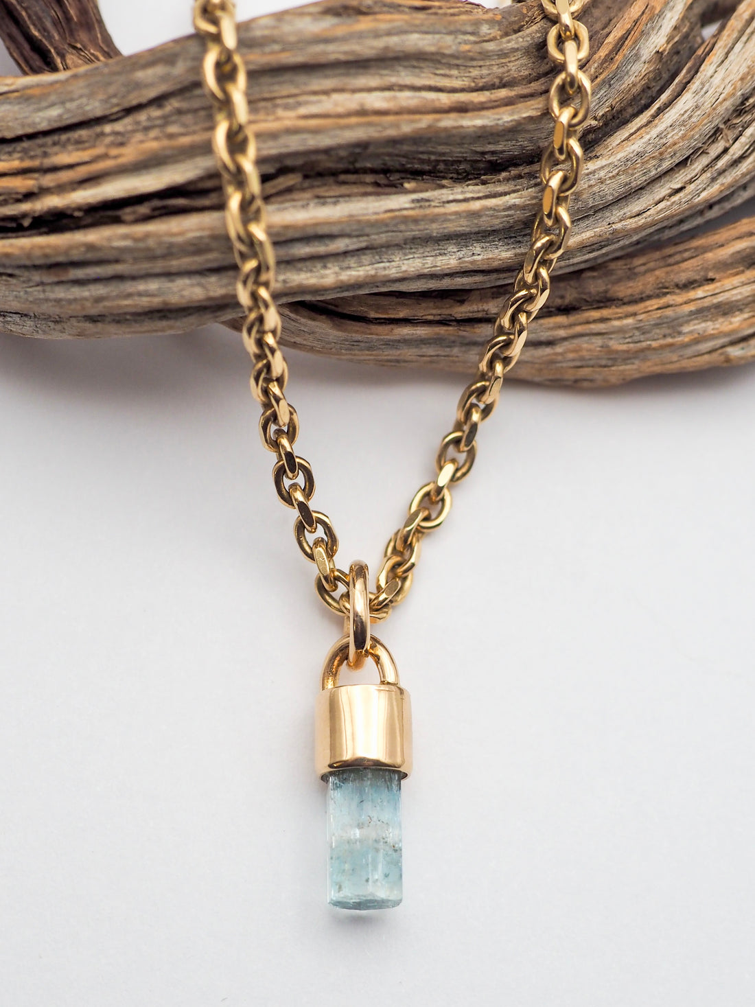 Aquamarine 14k Gold Pendant