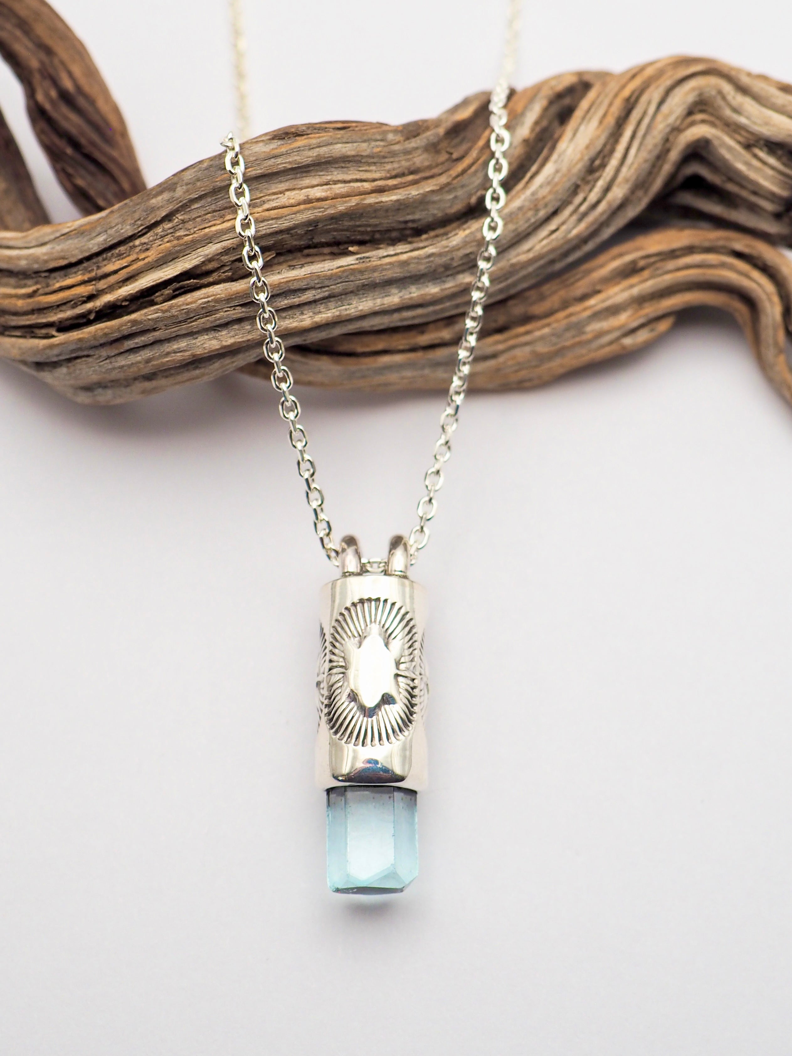 Gem Vanadium Beryl Cactus Flower Talisman Necklace