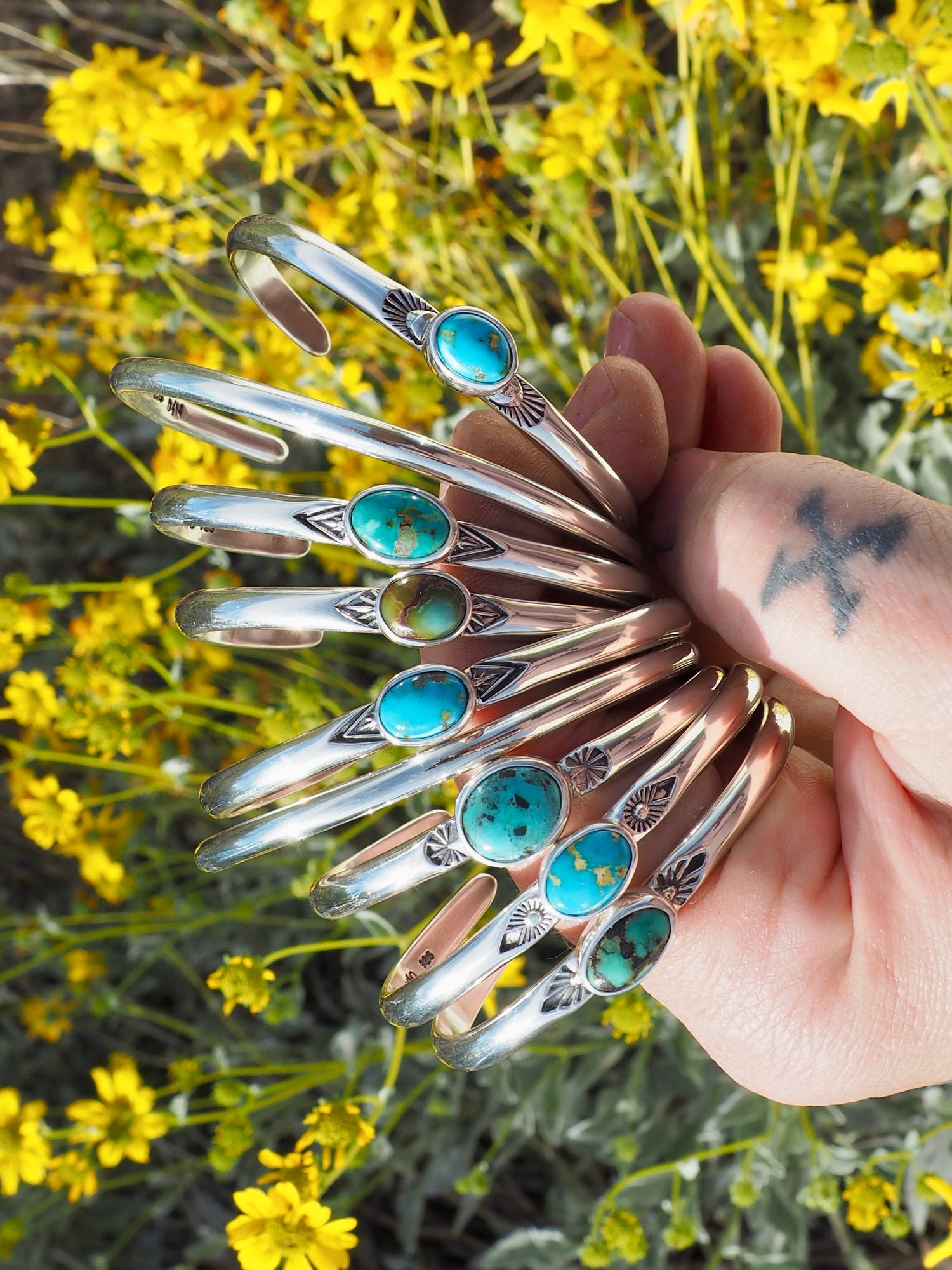 Sierra Bella Turquoise Sterling Silver Lightweight Cuff S/M