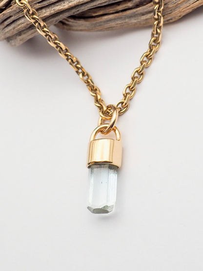 Cambodian Aquamarine 14k Gold Pendant