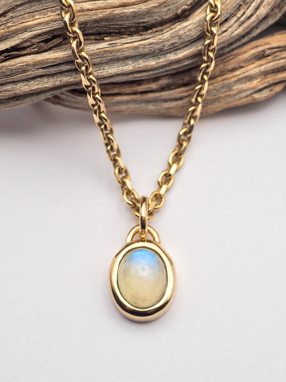 Rainbow Moonstone 14K Gold Bezel Set Pendant