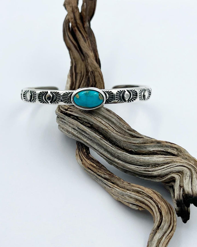 Sierra Bella Turquoise Eye Heavyweight Stacker Cuff S/M***