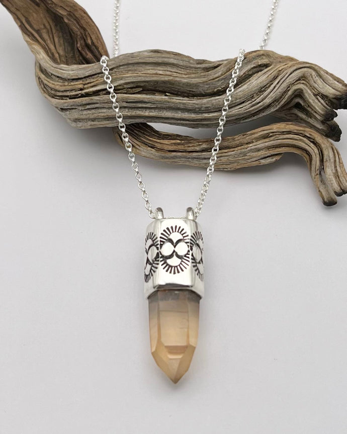 🏳️‍🌈Tangerine Quartz Oasis Talisman Necklace