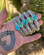 Carico Lake Turquoise Eye Heavyweight Stacker Cuff S/M