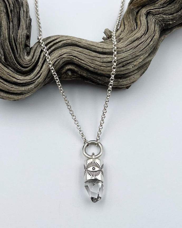 Tibetan Quartz Eye O Ring Talisman Necklace