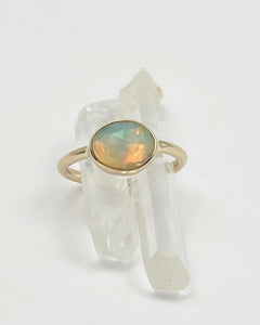 Welo Opal 14k Gold Ring 7