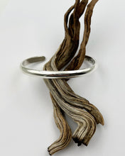 Plain Stacker Cuff M/L