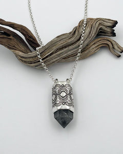 Tibet Quartz Eye/Fan Talisman Necklace