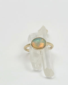Welo Opal 14k Gold Ring 7